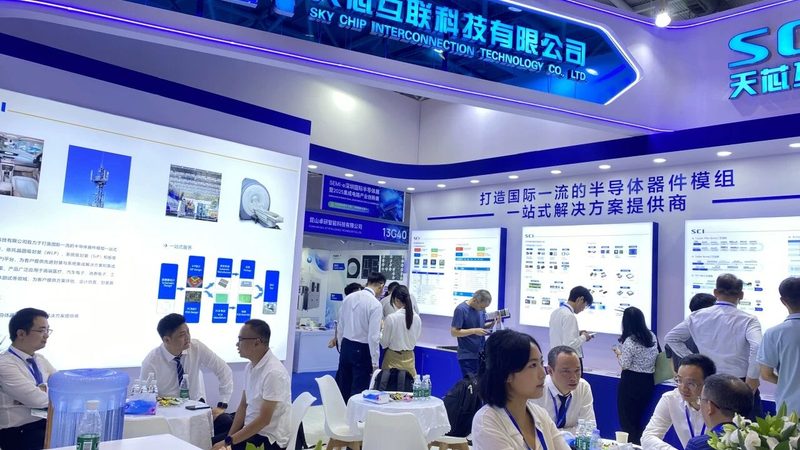 光伏硅片清洗剂的定制之道：如何提升光伏发电效率